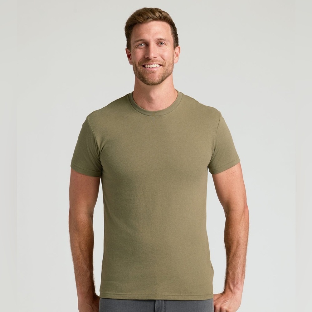 True Classic Crew neck T-Shirt SZ Large Military green